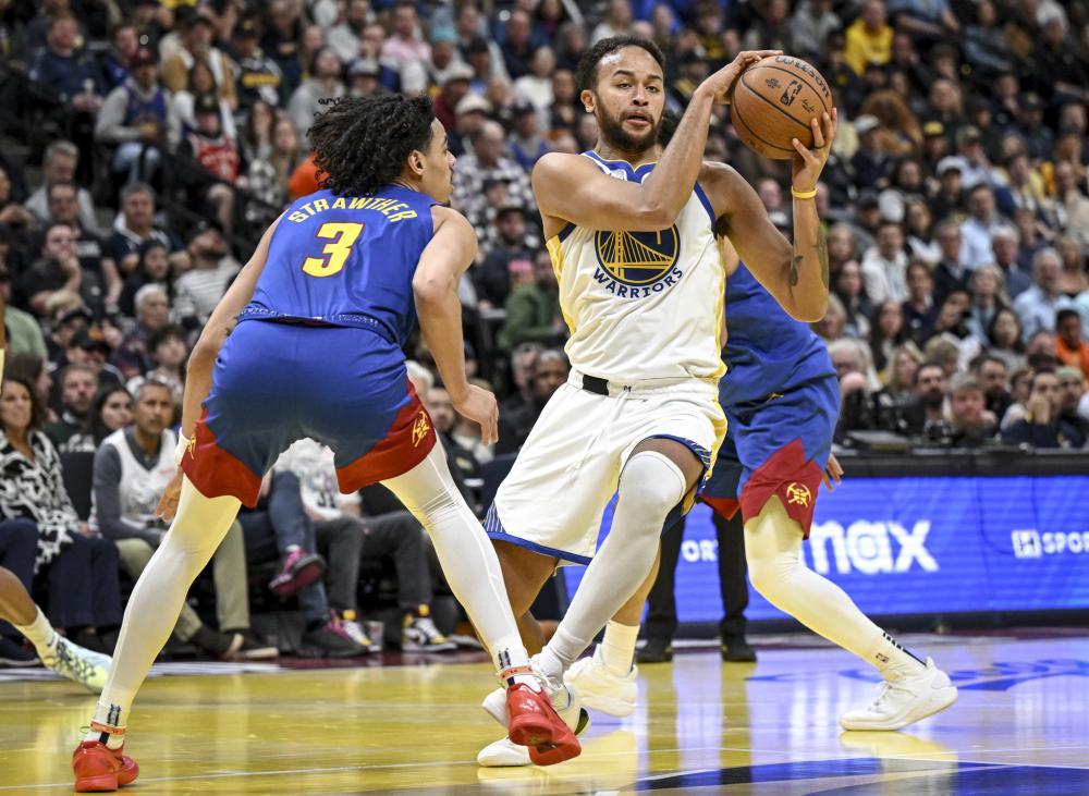 对于他来说 对于他来说